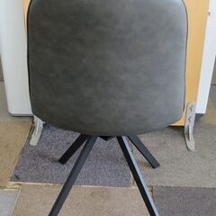 NITORI ニトリ 回転式ダイニングチェア 「モラド」椅子 イス チェア 幅45.5㎝ 座面高44㎝ 180度 オートリターン 札幌 北20条店の画像