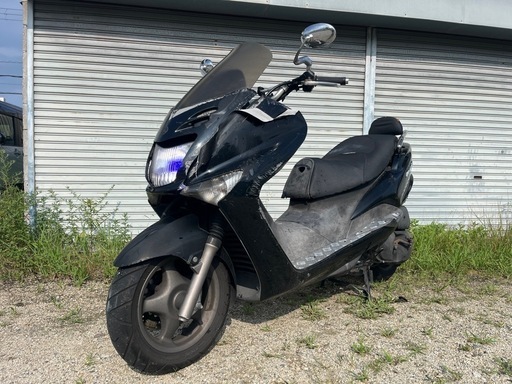 【ジャンク】YAMAHA マジェスティ125 実働 フロント外装大破 レストア ベース車両 部品取り 社外品マフラー 125cc 現状販売 場内走行確認済