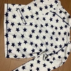 ラッシュガード⭐︎120サイズの画像