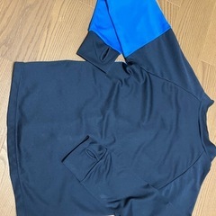 ラッシュガード⭐︎140センチの画像