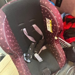 チャイルドシート【肩ひも脱走防止つき】