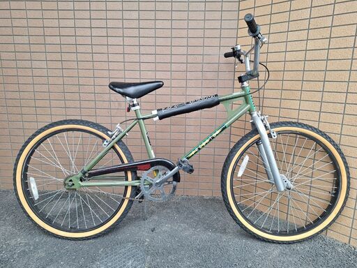 SCHWINN STRANGER THINGS BMX 24インチ　【送料込み】 SCHWINN STRANGER THINGS BMX 24インチ カスタム