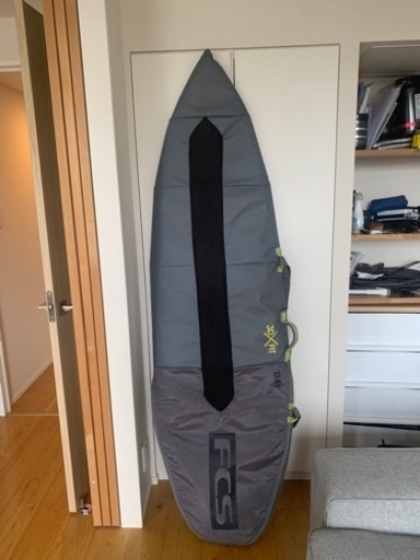 サーフボード(ケース・リーシュ・デッキパッド付き)Surfboard