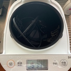 炊飯器の画像
