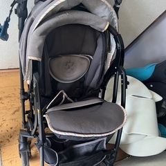 ②ベビーカー&チャイルドシート　汚れ傷破れありの画像