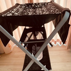 IKEA 　ベビー　オムツ替え台　ベビーベッドの画像