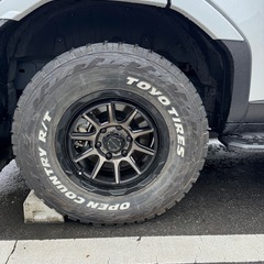 ウェッズ　マッドヴァンス　トーヨータイヤ　オープンカントリーR/T 17インチの画像