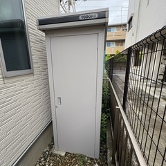 ヨド物置　エルモ 一般・積雪共用型 811×1512×2120の画像
