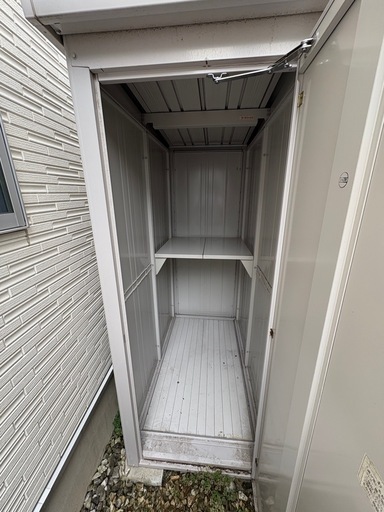 ヨド物置エルモ 一般・積雪共用型 811×1512×2120 (takahiro) 本八幡の