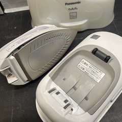 【中古】 ¥1800 パナソニック  コードレスアイロン　【IG052】の画像