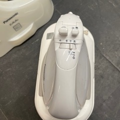 【中古】 ¥1800 パナソニック  コードレスアイロン　【IG052】の画像