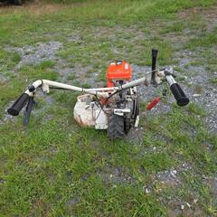 クボタ 自走式草刈り機 ロータリーモーアの画像