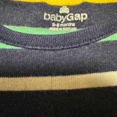 babyGAPのロンパースの画像