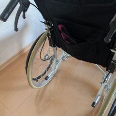 車椅子の画像