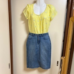 【未使用に近い】UNIQLOデニムタイトスカート