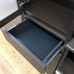 【11】食器棚の画像