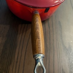 ル・クルーゼ　鍋　22 美品　木製取手付　フランス製
の画像