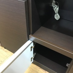 【10】食器棚の画像