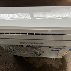 Panasonic ルームエアコン 品番 CS-408CF2-W2018年中古　工事可能の画像