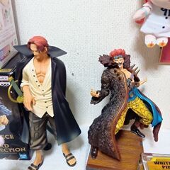 最終値下げ、ワンピース　フィギィア＆雑貨９点セットの画像