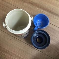 スケーター▫️恐竜▫️水筒の画像