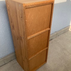 小型3段ボックスの画像