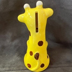 昭和レトロキリンの貯金箱の画像