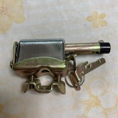 自転車前輪用鍵の画像