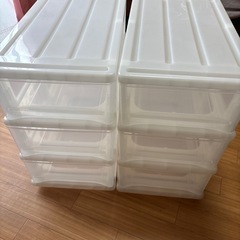 【無料でお譲りします】衣装ケースの画像