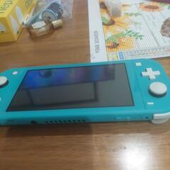 ニンテンドーSwitchライトの画像