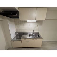EO✨初期費用5万円⭐敷金ゼロ、礼金ゼロ、ネット使用料ゼロ、仲介手数料ゼロ💞バストイレ別、エレベーターあり🎶フリーレント1ヶ月⭐駐車場あり♪ − 茨城県