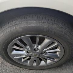 トヨタ クラウンロイヤルサルーンの画像