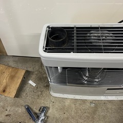 コロナ煙突式ストーブの画像