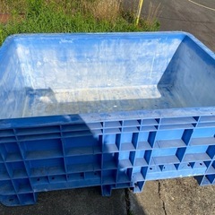 【残り1個】大型プラスチックコンテナ　の画像