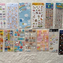 【美品】ディズニー・ハローキティキャラクターラッピングシールまとめ買い50点超で1000円ぽっくりの画像