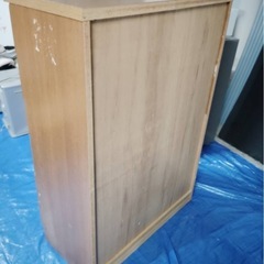 中古タンスの画像