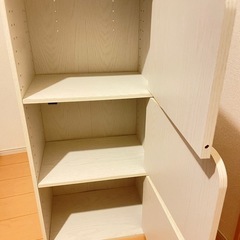 ニトリ　カラーボックス　扉付き　の画像
