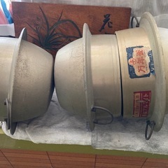 残り4つ　持ち手付き羽釜　ひとつ500円で　アルマイト製羽釜　アウトドア　キャンプ　昭和初期〜中期？　　　の画像