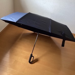 折りたたみジャンプ傘　雨晴の画像