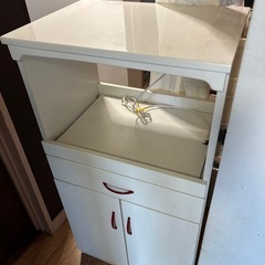 早い者勝ち‼️食器棚　60✖️120