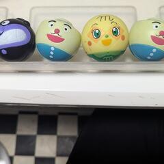 アンパンマンの仲間たちの柔らかいボールみたいな物です。の画像