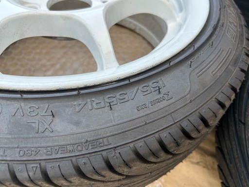 値下げ中古軽量14インチタイヤ新品４本