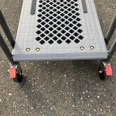 美品 手押し台車 静音 カワジュン 台車 ネスティングハンドカー ストッパー付　愛知県 一宮市 名古屋 稲沢 江南 岩倉 岐阜 羽島 各務ヶ原 三重 愛知 グッドプライス一宮の画像