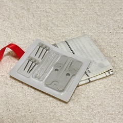 壁に付けられる家具トレー 11cm 
無印良品の画像