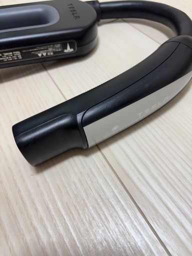 Tesla chedemo日本純正アダプター チャデモ 中古美品です。 【公式通販】