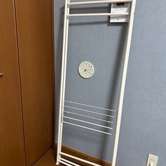 物干しハンガー 物干し台 タオル干し 洗濯用品 洗濯干し 伸縮 タオル 掛け ハンガーラック 折り畳み 室内干し 洗濯ハンガー 多機能 組み立て ランドリー ポール の画像