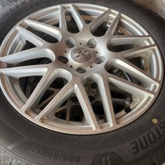 ブリジストンVRX3バリ山17インチ🚗³₃の画像