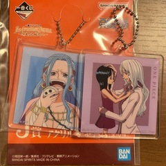 ワンピース　一番くじ　アクリルチャーム2つの画像