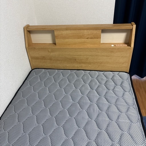 木製ベッド　マットレス付