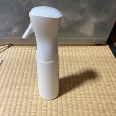 スプレーボトル アルコール対応 霧吹き 園芸 植物用 清掃用 美髪師用 家用 ペット用 空ボトル エアリーミスト 300ml (ホワイト300ｍｌ)の画像